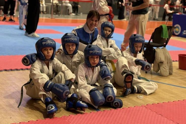 Юные спортсмены из Золотоноши завоевали медали на Кубке Украины по тхэквондо